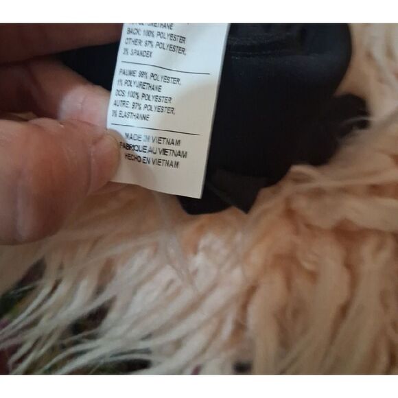 Nike Black Gloves with Silver Swoosh - Picture 5 of 11